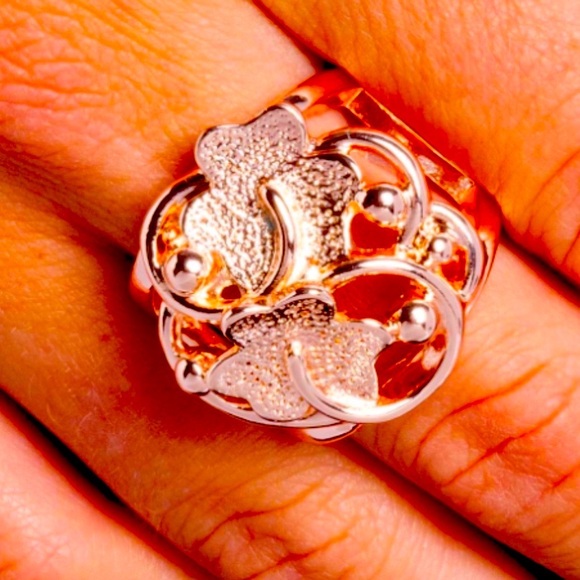 💛💎💛 “DISTINCTIVE DETAILING” ROSE GOLD RING ~ PAPARAZZI❗️💛💎💛 - Picture 2 of 4